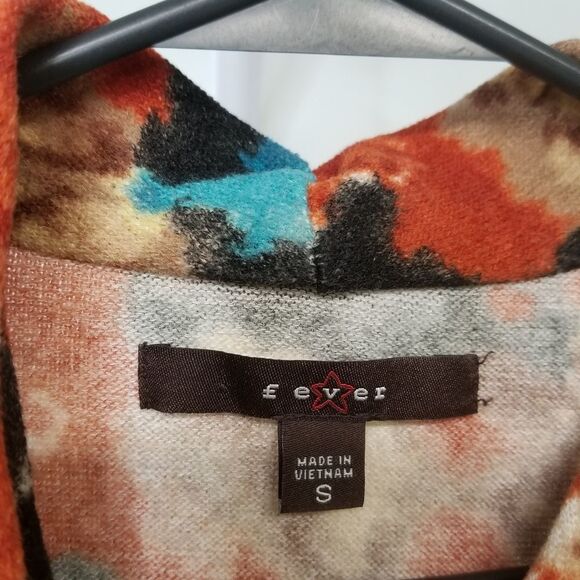 Fever Buttom Up Long Sleeve *send offers* - Picture 3 of 4